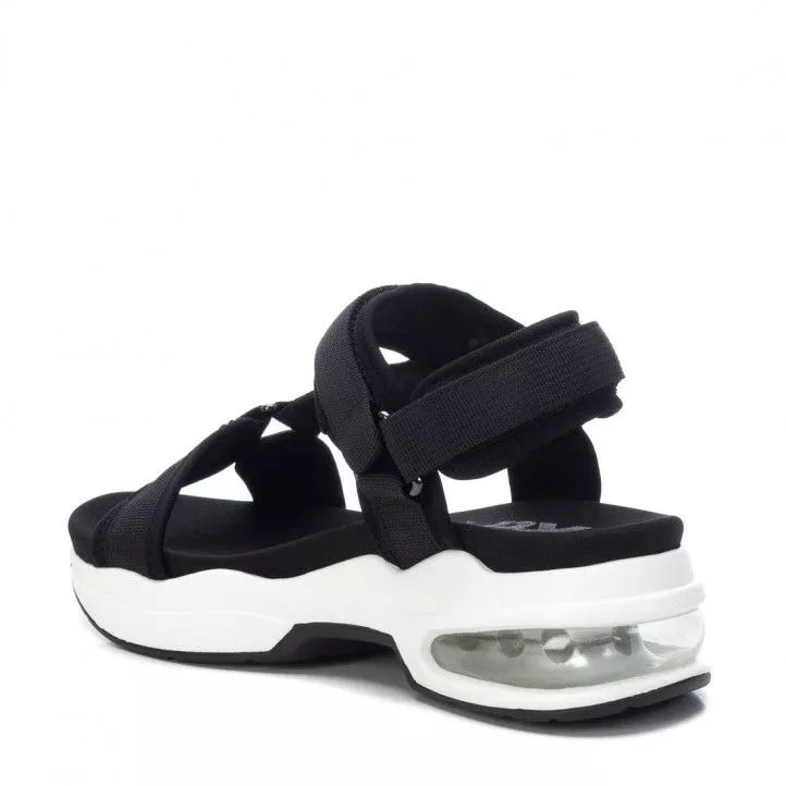 Sandalias plataformas Xti 04275401 negras