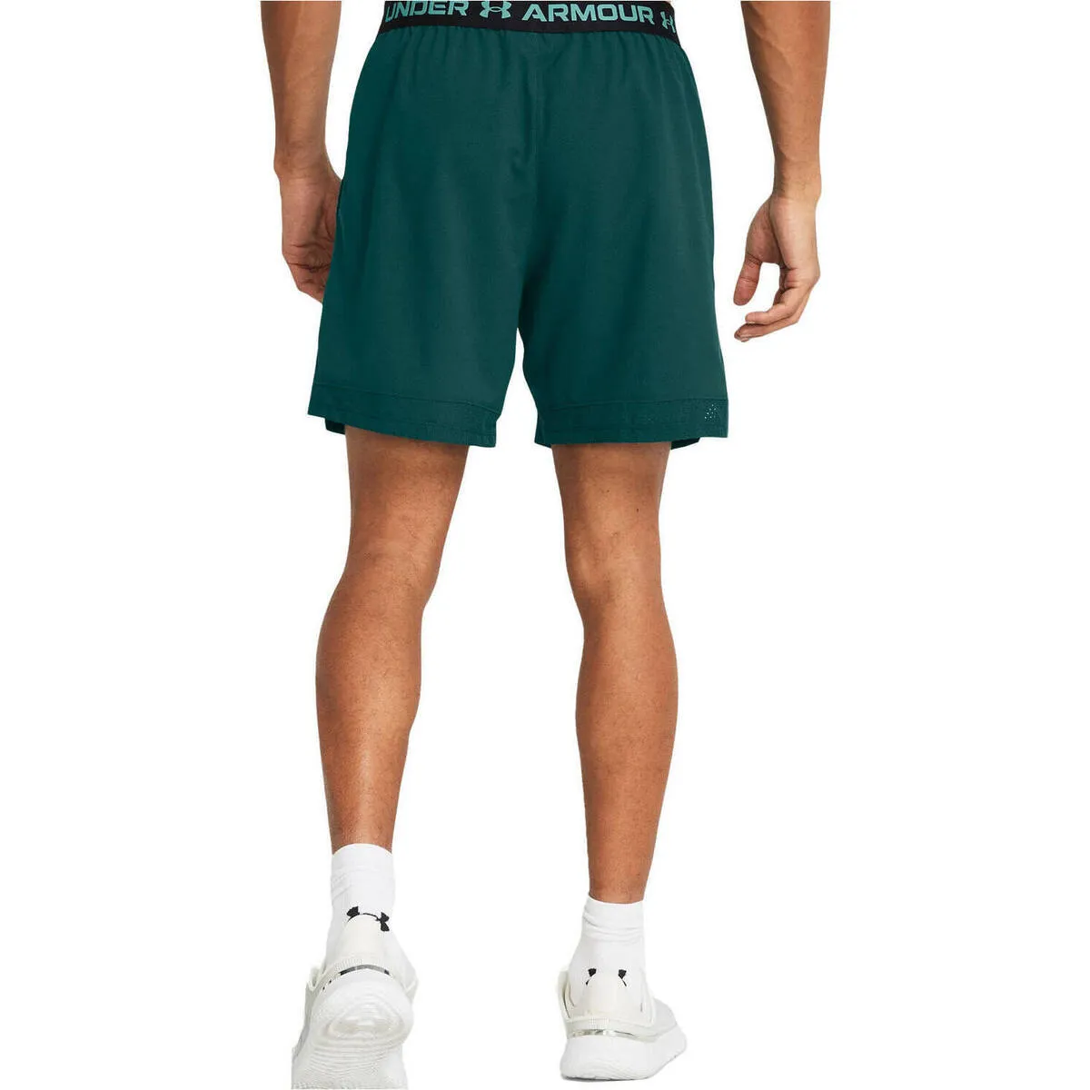 UA Vanish Woven 6in Shorts